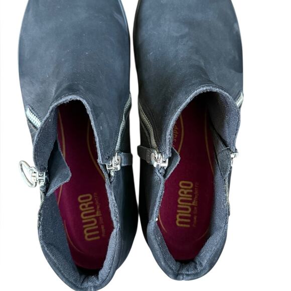 Munro Viera Mid Sneaker in Black Suede and Snake Combo – Sz 9W - Picture 6 of 9